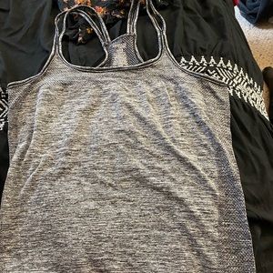 Danskin now loose fit workout shirt